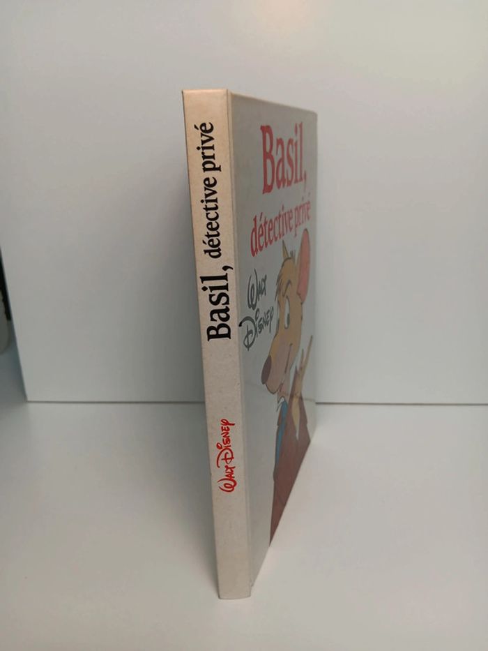 Livre Walt Disney vintage Basile detective privé 96 pages - photo numéro 2