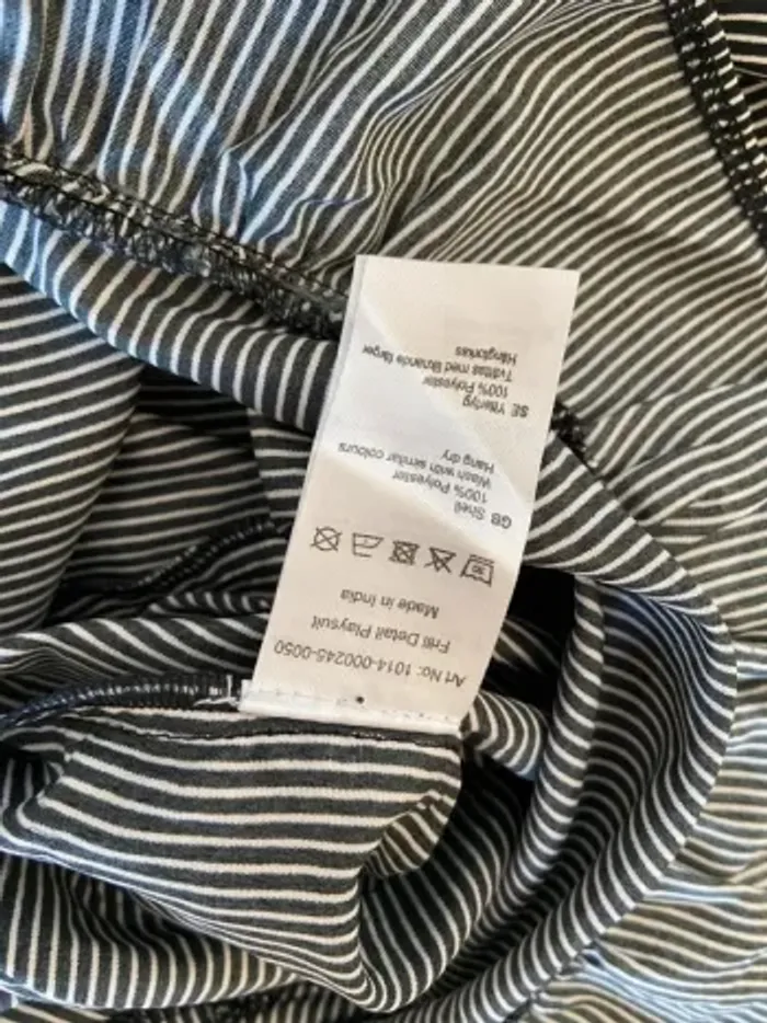 Combishort à rayures noir et blanc style bouffante NA-KD Taille M - photo numéro 3