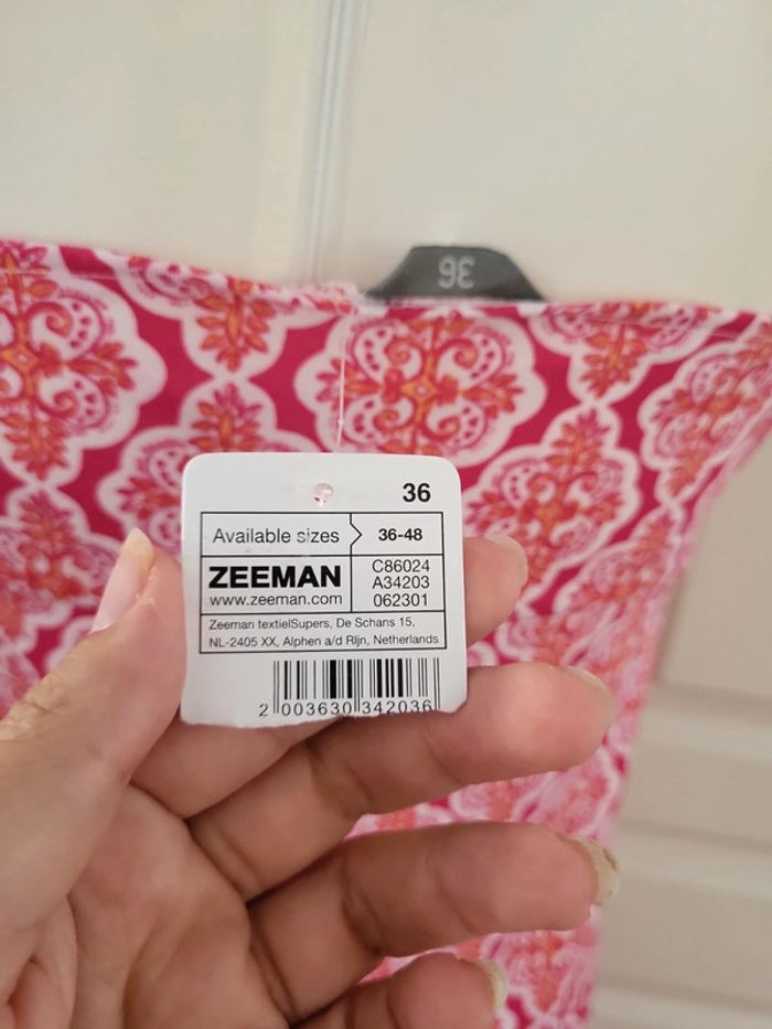 Robe courte neuve etiquette zeeman taille 36 - photo numéro 5