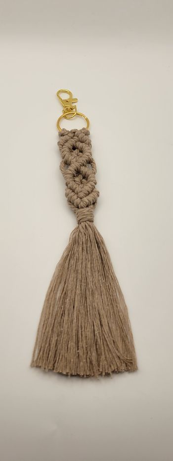 PORTE CLES MACRAME MARRON CLAIR ! NEUF !