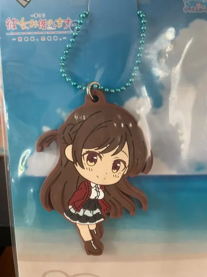 Rent-A-Girlfriend – Porte-clés caoutchouc Chizuru Mizuhara Love Version Ichiban Kuji 6,5 cm - photo numéro 2