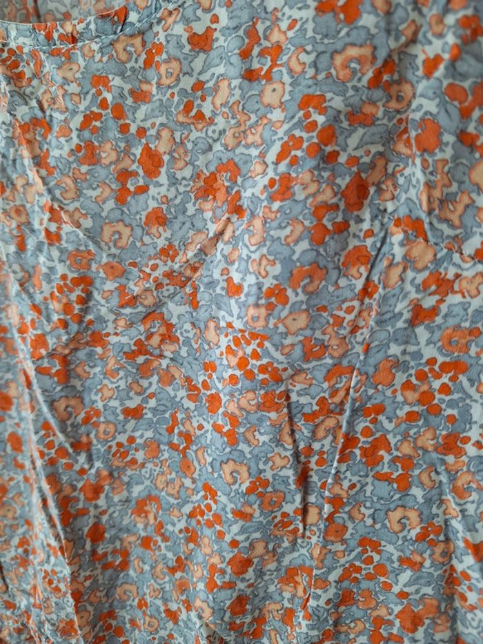 Robe très légère fleurie 38 - photo numéro 2