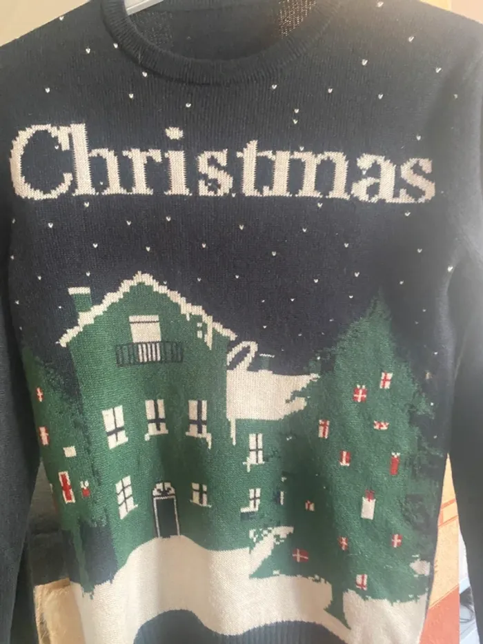 pulls de Noël – Taille M – Kiabi 🎅🎁 Ambiance festive garantie ! - photo numéro 3