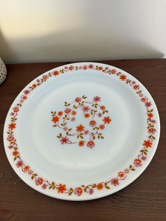 Plat  fleuris modèle Scania - Arcopal - photo numéro 4