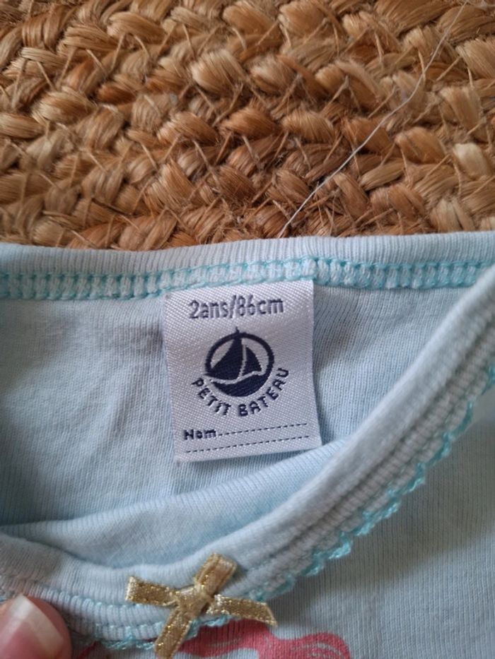 Petit bateau 24 m - photo numéro 2