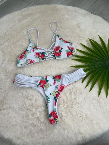 bikini 2 pièces  string / tanga 34/36