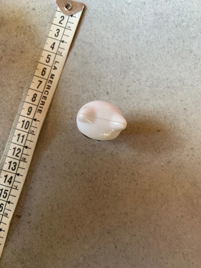 Jouet miniature figurine hello kitty garçon lunette 2009 - photo numéro 2