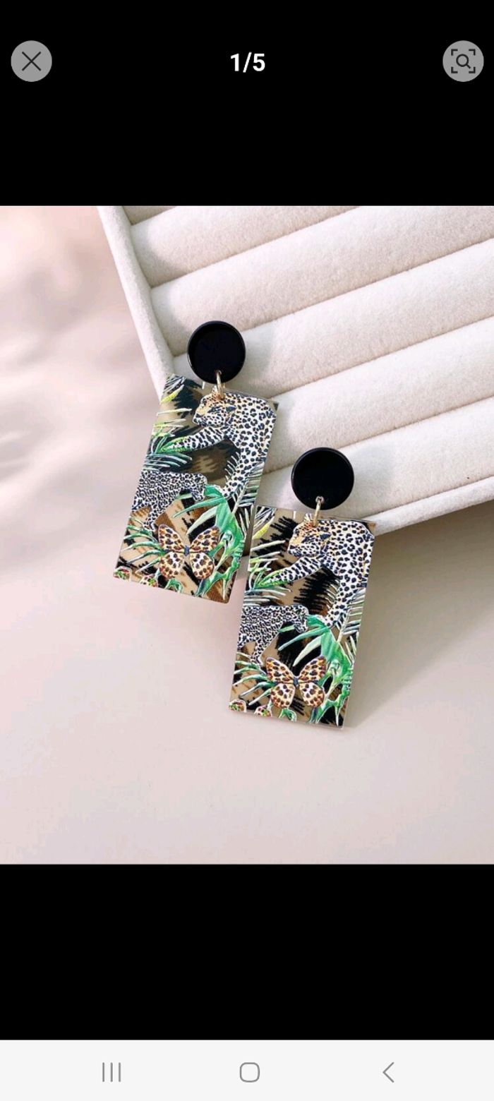 Boucles d'oreilles - photo numéro 4