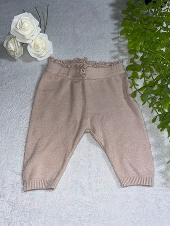Très beau pantalon confortable pour bébé fille