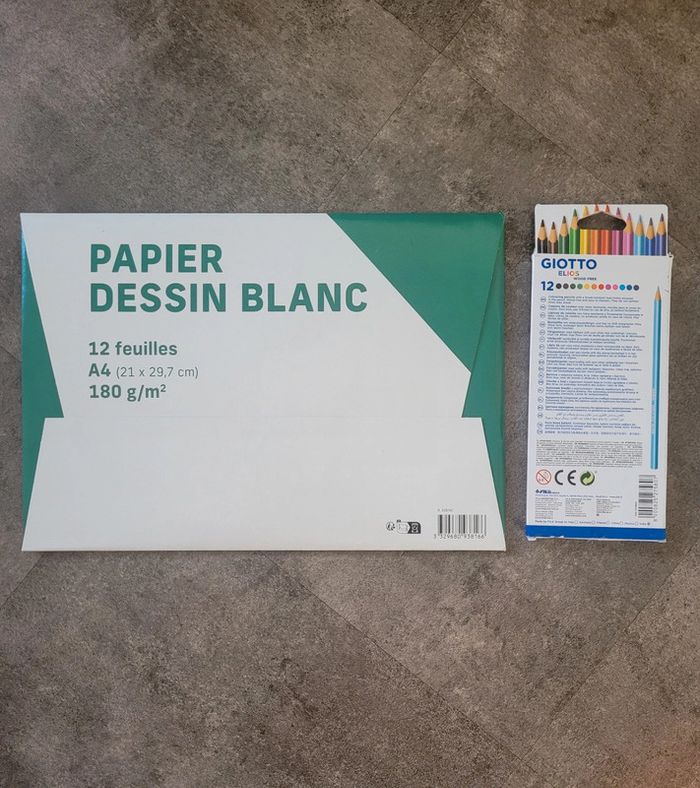 Papier à dessin + crayons de couleur - photo numéro 2