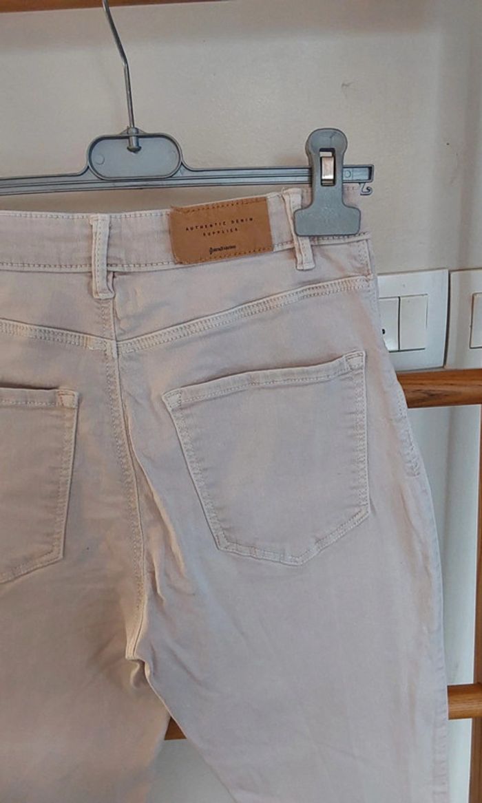 Pantalon jean beige Stradivarius T 34 - photo numéro 3