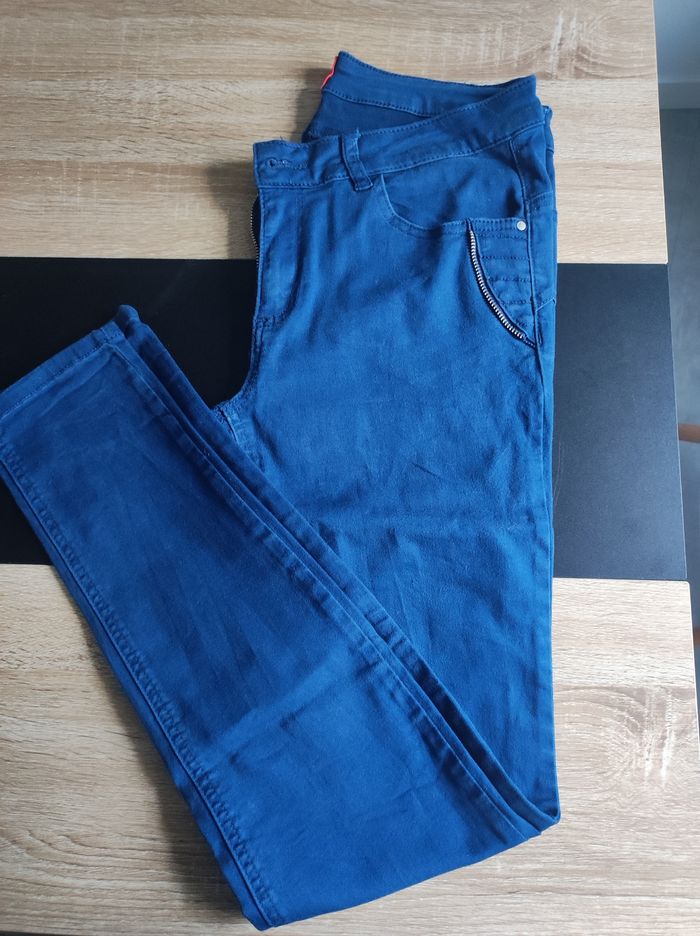 Pantalon bleu - photo numéro 2