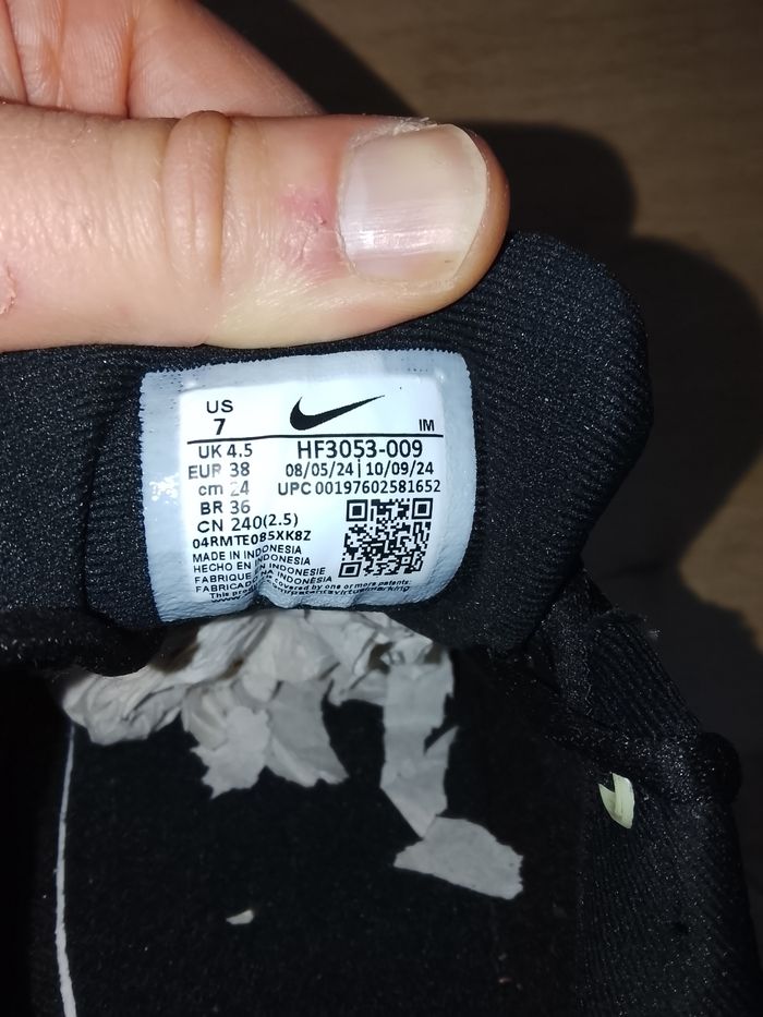 Nike air portal  taille 38 - photo numéro 8