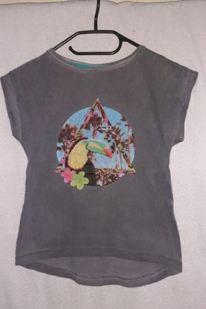 T-shirt kiabi 6 ans