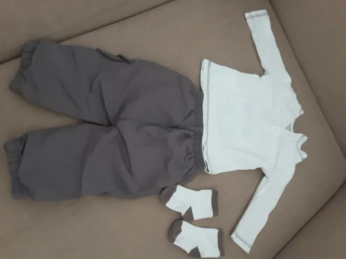 Ensemble 3 pièces couleur marron - Taille 12 mois - photo numéro 2