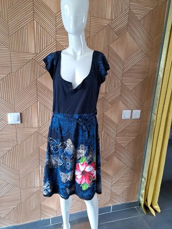 Robe Desigual