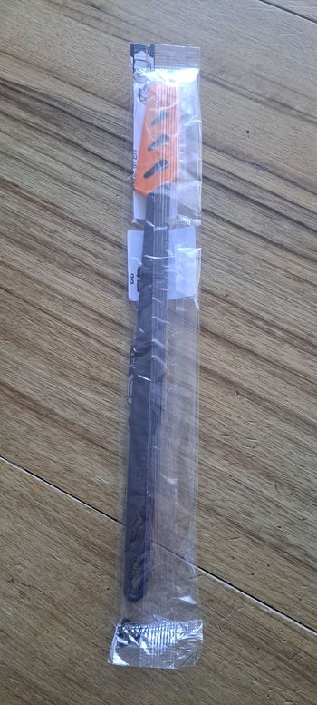 1 spatule fine 