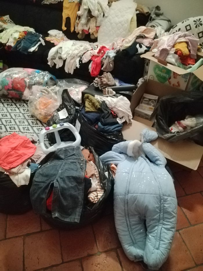 Vêtements et chaussures pour bébé fille de 0 à 2 ans - photo numéro 5