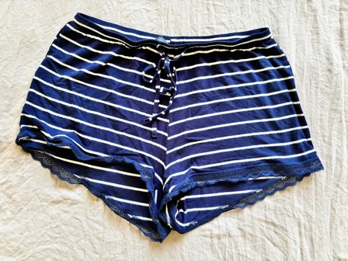 Short de nuit