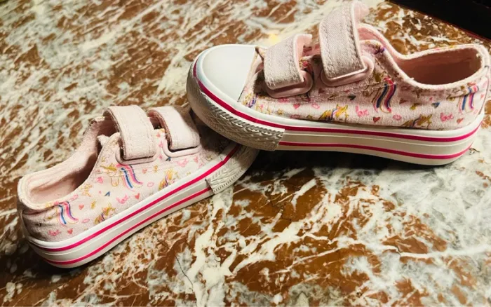 Basket toile licorne - photo numéro 4
