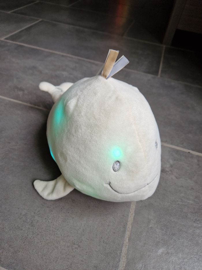Peluche lumineuse baleine - photo numéro 4