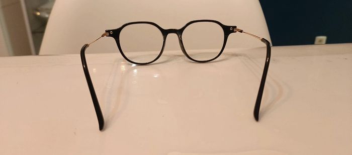 Paire de lunettes de vue - photo numéro 3