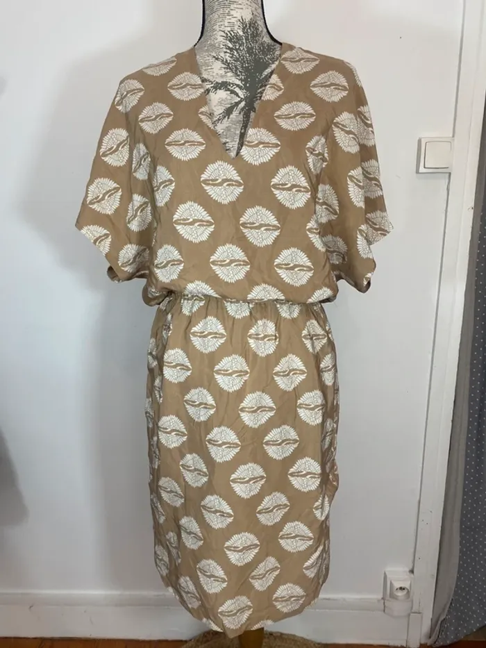 Robe en soie véritable