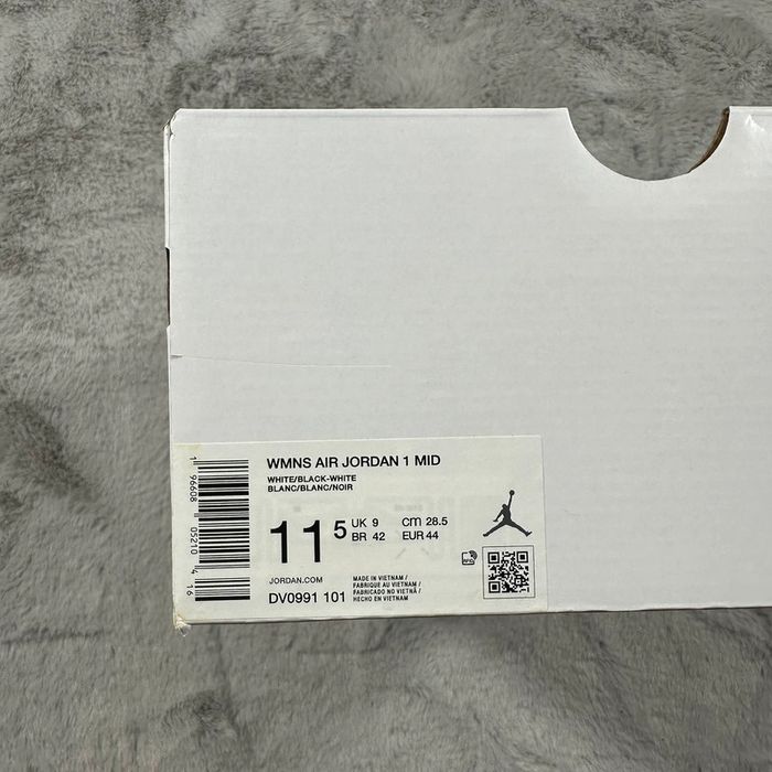 Nike Air Jordan 1 Mid « White Black » pointure 44 - photo numéro 16
