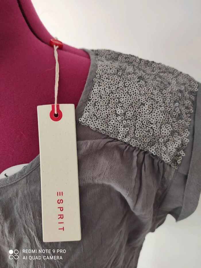 Blouse esprit t40 neuve - photo numéro 3