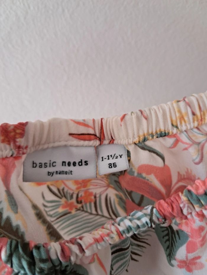 Combishort à motif estivale taille 86cm parfait état - photo numéro 2