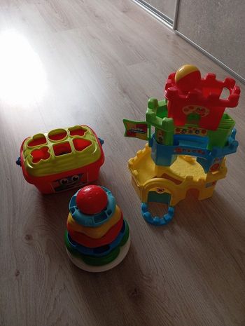 Lot de jeux d'éveil