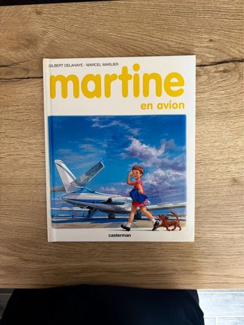 Livre Vintage Martine en avion pour Enfants