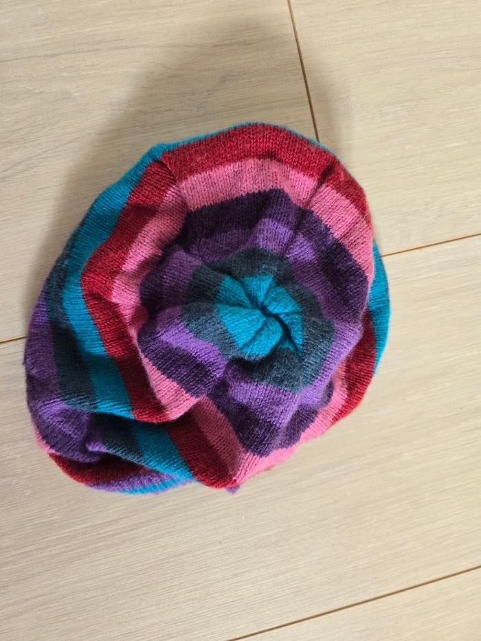 Bonnet - photo numéro 3