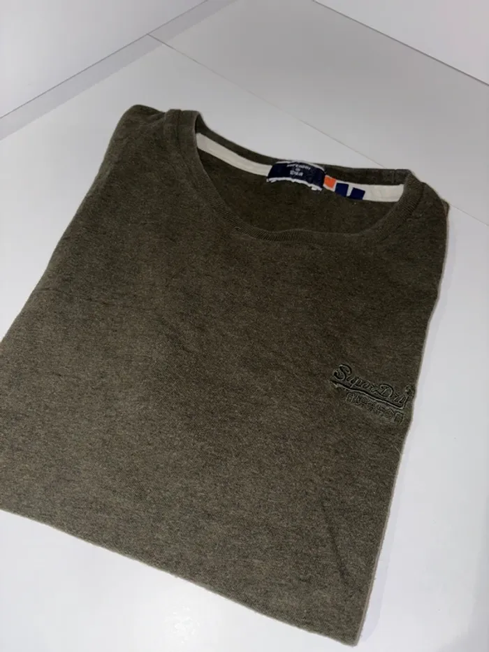 Tee shirt
