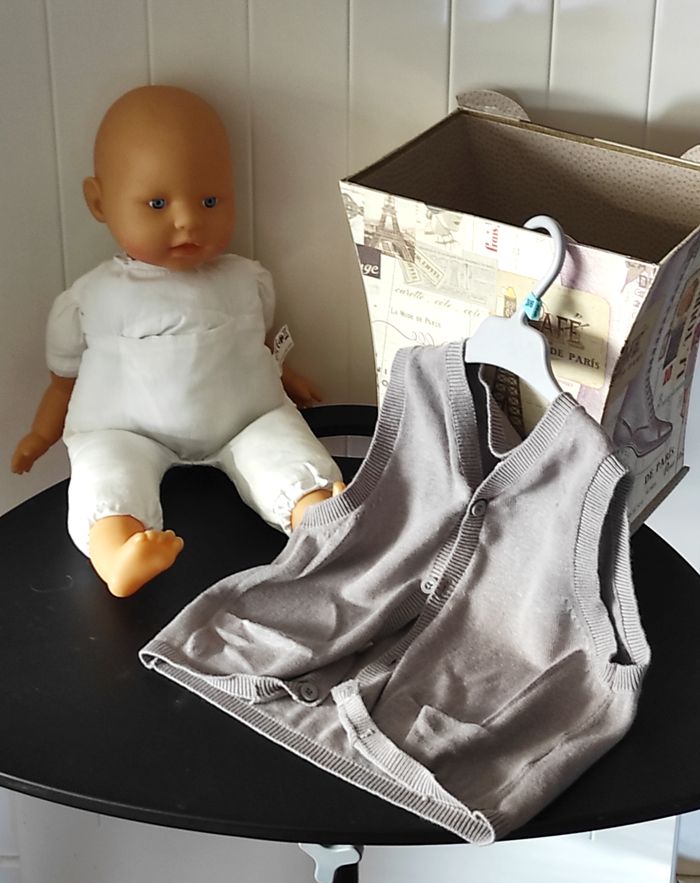 Gilet sans manches garçon 4 ans – gris & turquoise - photo numéro 1