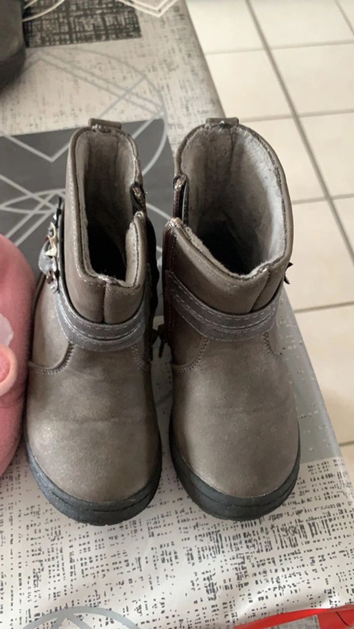 Lot chaussures - photo numéro 5