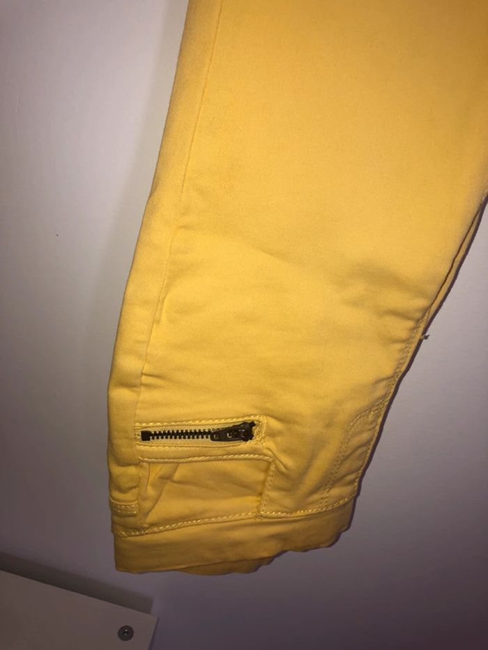 Jeans tape à l’œil fille 5 ans - photo numéro 2