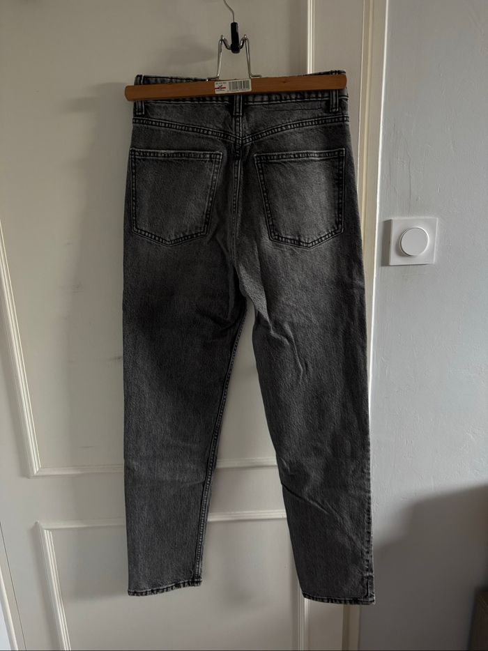 Pantalon en jean Zara - photo numéro 2