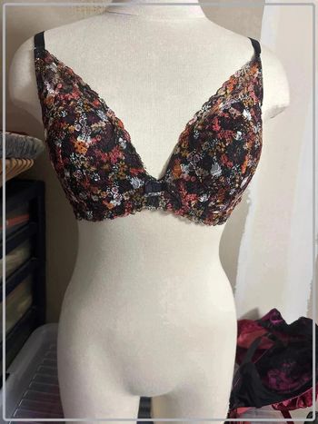 Magnifique  soutient  gorge  colorée  taille 95d  marque  gemo