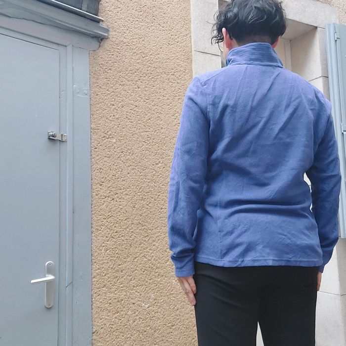 Superbe pull tnf L femme - photo numéro 4