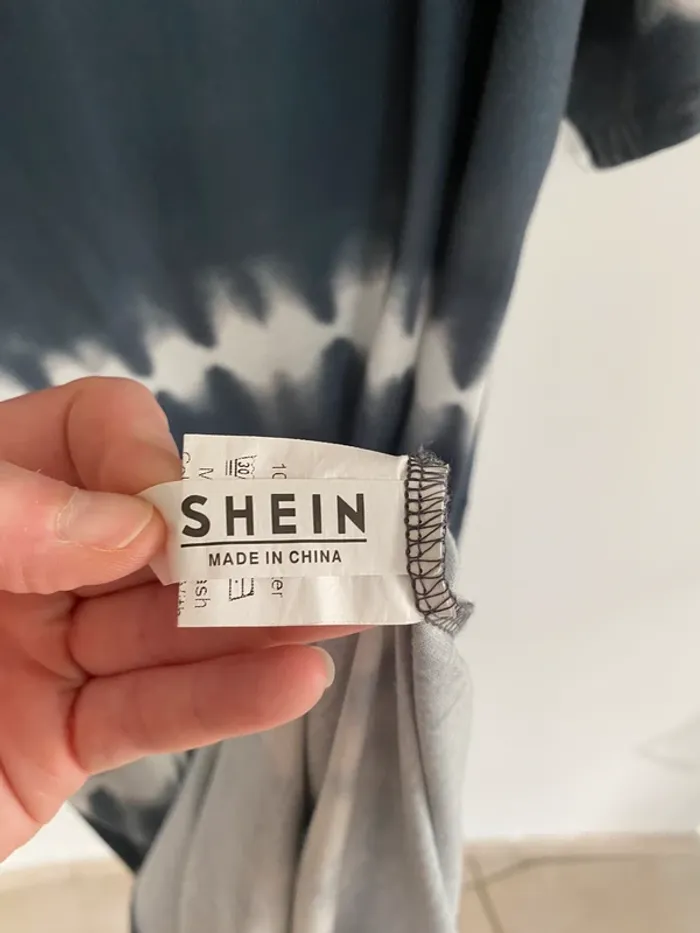 Robe manche courte SHEIN tayenday gris et blanc - photo numéro 6