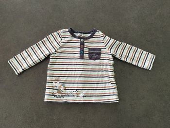 Joli t-shirt rayé taille 9 mois (71 cm)