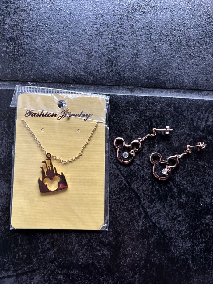 Lot bijoux mickey