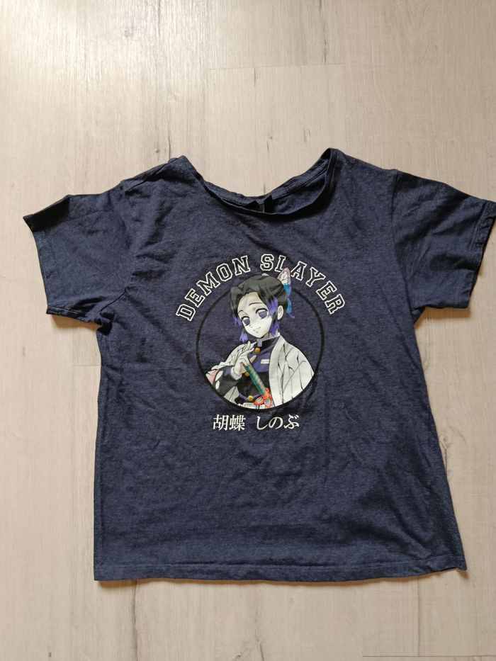 Tee-shirt marque demon slayer taille 38 40