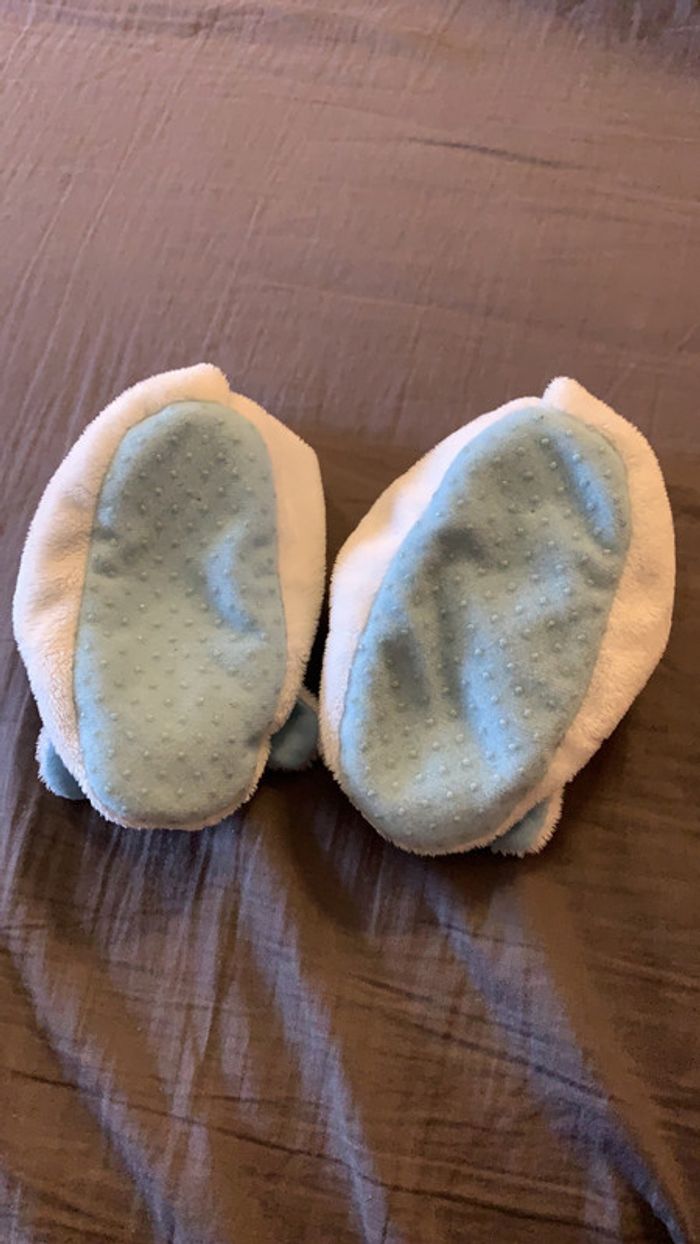 Chaussons enfants blancs - photo numéro 4