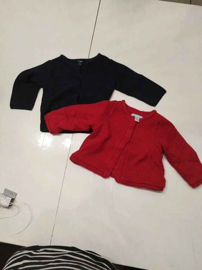 Lot de deux gilet/ veste