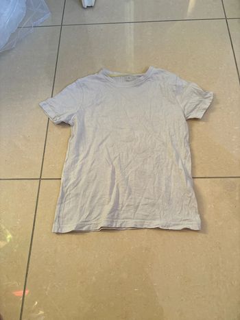 TEE shirt