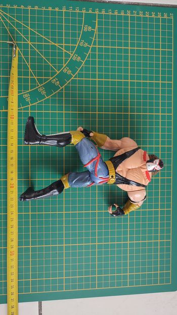 Jouet ancien vintage dans l'état Figurine Kenner 8" Lethal Impact Bane Légendes du Chevalier Noir 19