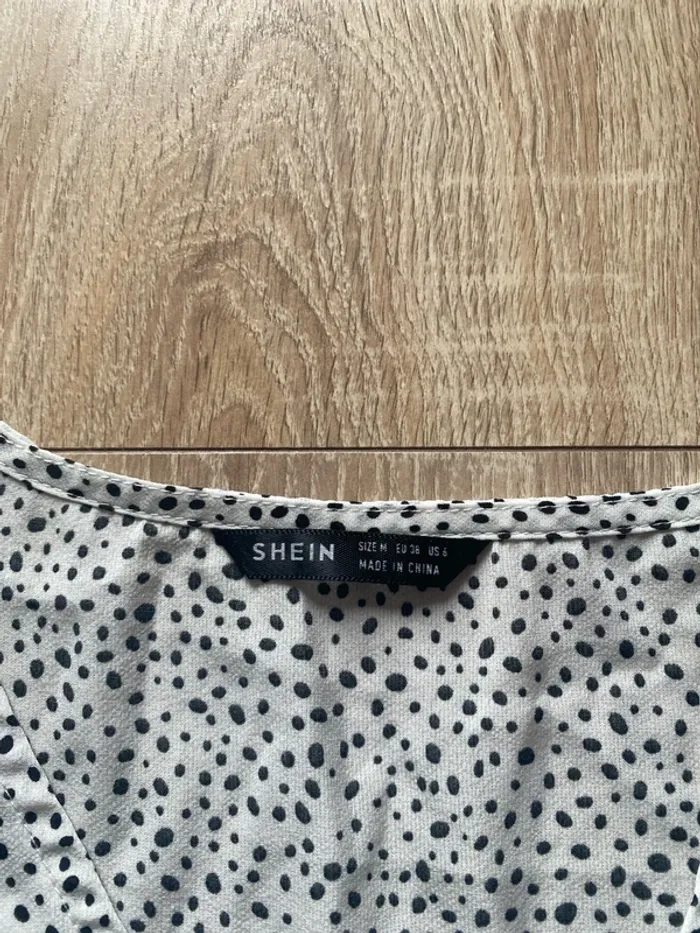 Chemisier taille M - photo numéro 4