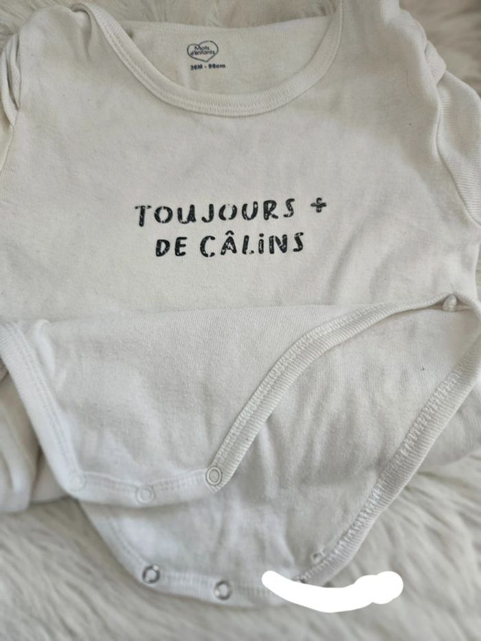 Lot de 3 bodies 3 ans – 1€ - photo numéro 3